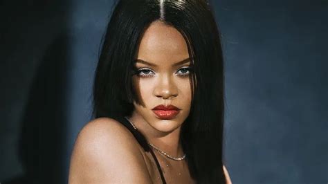Pop Base On Twitter Happy 35th Birthday To The Iconic Rihanna The