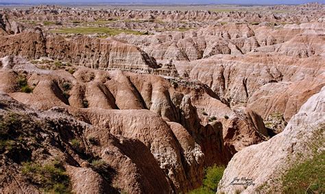 Badlands Butte Geologic Formations Form From Two Simple Pr Flickr