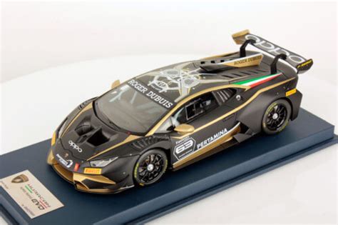 Lamborghini Huracán Super Trofeo EVO Collector 2019 1 18 Looksmart Models