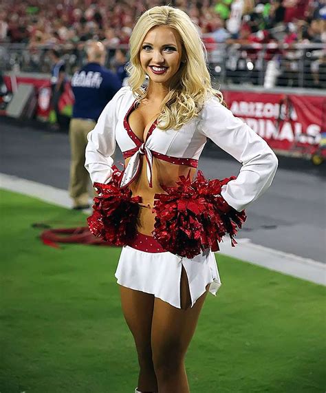 andrea arizona cardinals cheerleader cheerleading arizona cardinals cheerleaders hottest