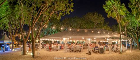 With quaint inns, historic hotels and sprawling beach resorts, florida has the wedding venues you're seeking. Florida wedding venues, Wedding locations in Florida - Key ...