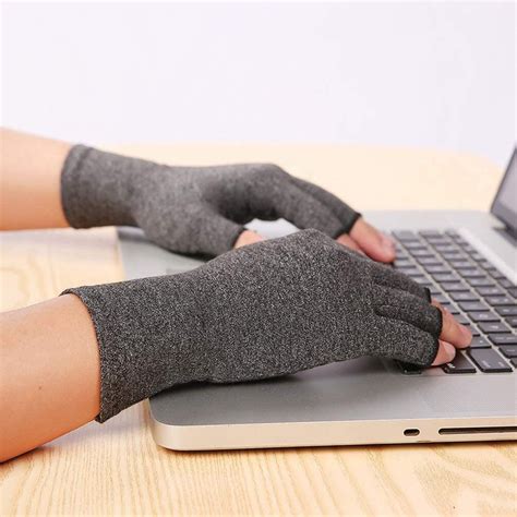 Computer Gloves For Typing Nuova Health