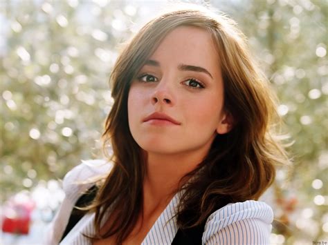 Emma Watson American Actress Sexy Wallpaper In 1080p Super Hd
