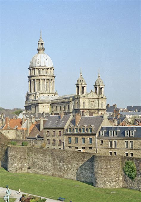 Notre Dame Et Les Remparts De Boulogne Sur Mer Boulogne Sur Mer