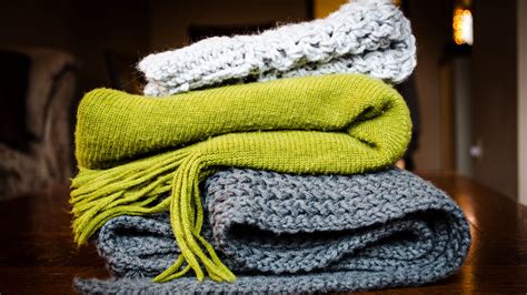 Download Wallpaper 1920x1080 Scarves Knitted Things Full Hd Hdtv