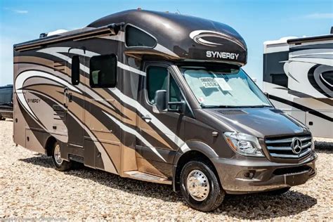 7 Best Diesel Rvs Under 30 Feet Class C And Class B 2022