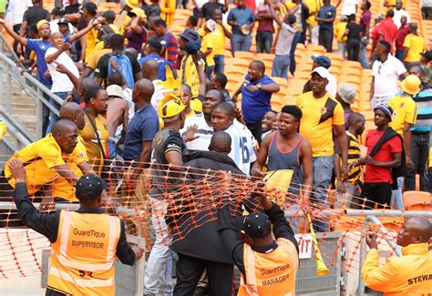 Psl Dc Issue Punishment On Chiefs Crowd Misconduct Daily Sun