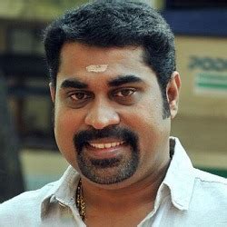 Suraj venjaramoodu is an indian film actor and impersonator who has starred in over 100 malayalam films. Mollywood Movie Actor Suraj Venjaramoodu Biography, News ...