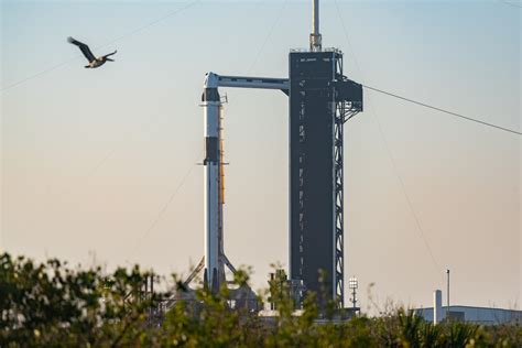 Spacex Nasa Try Once Again To Launch Multinational Crew From Kennedy