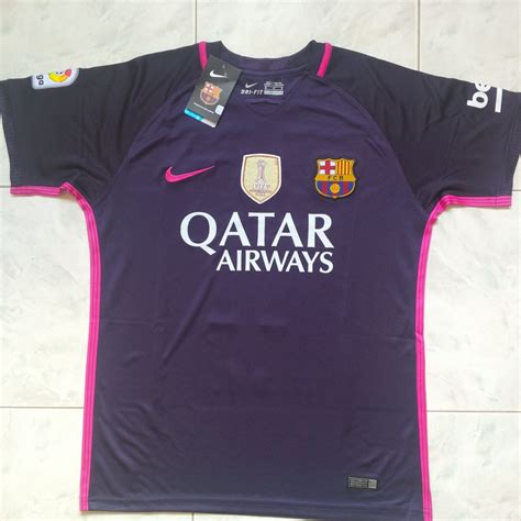 This is not barcelona's kit. Camiseta Barcelona Fc 2017 Azulgrana Purpura Messi Adultos ...