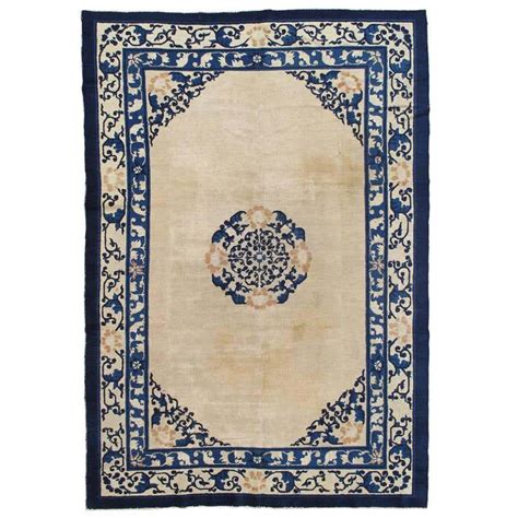 Antique Chinese Carpet For Sale At 1stdibs Antique Chinese Carpets