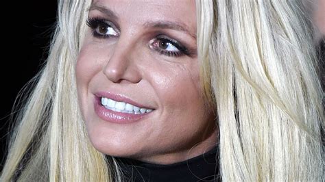 Britney Spears Sets Pulses Racing In String Bikini As She Reveals Upcoming Celebration Sparks