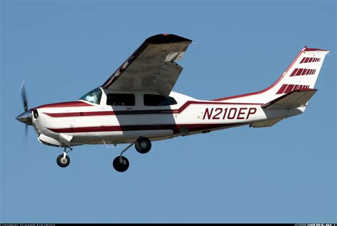 Cessna T210r Turbo Centurion Untitled Aviation Photo 0958251