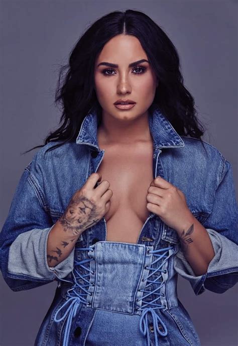 49 Hot Pictures Of Demi Lovato Are Too Damn Appealing The Viraler