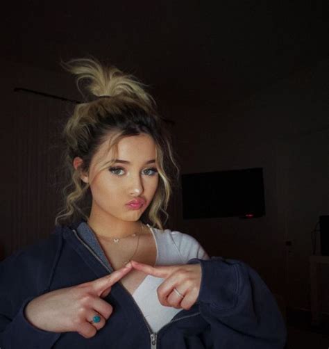 Similarly, she is famous for her song heartbreaker. Alabama Luella Wiki, Facts, Age, Net Worth, Parents , Height