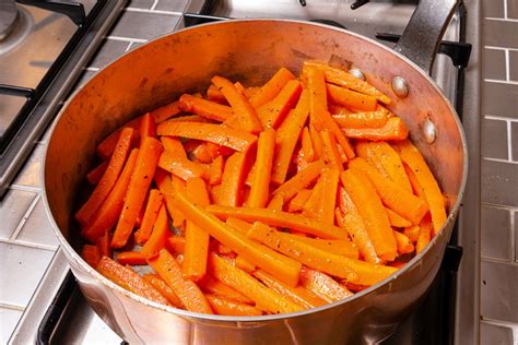 Making beautiful shoestring cuts is easy if you know what you're doing. Sautéed Julienne of Carrots - Food Over 50