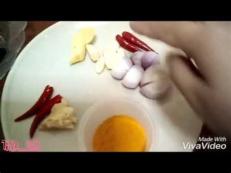 Masak ikan kuah kuning (ikan diganti tongkol) utk makan siang tadi. Gulai Kuning Ikan Tongkol - YouTube
