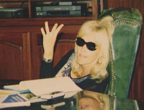 Erin Brockovich The Real Story Of The Town Three Decades Later Abc News