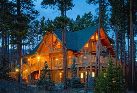 Pin By Craig Hawker On Barns Cabins And Cottages Log Homes Cabins