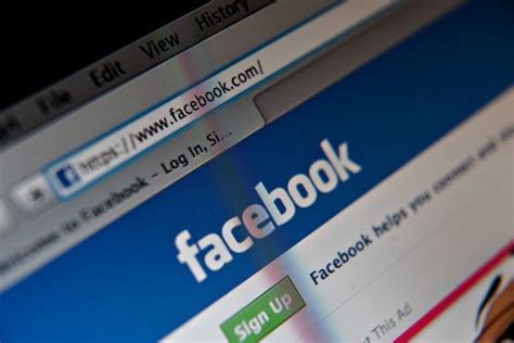 Should Companies Monitor Their Employees Social Media Wsj