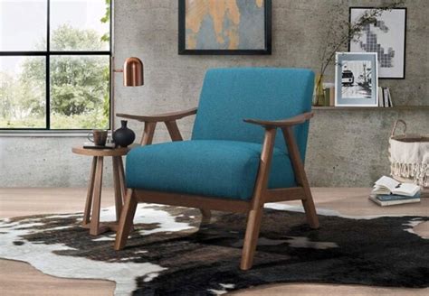 Comfortable Accent Chair 1 650x451 