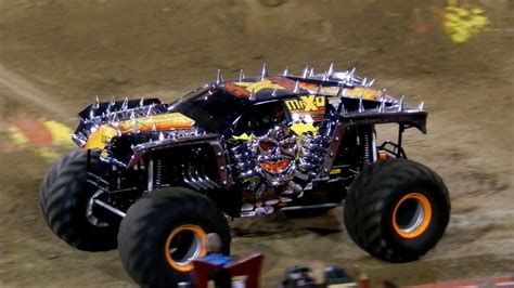 Best Of Freestyle Max D Monster Jam World Finals Xvii Youtube