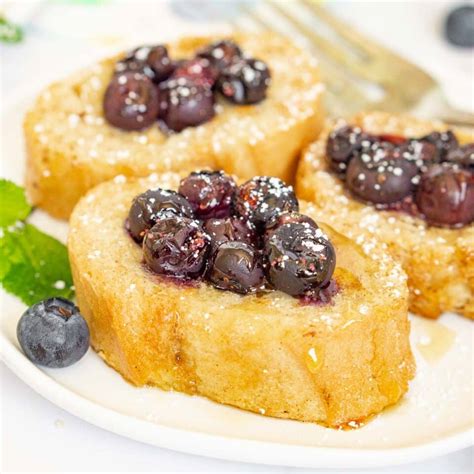 Blueberry Baguette French Toast Bites Good In The Simple
