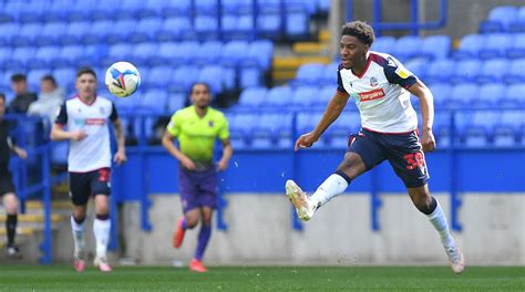 Bolton Wanderers Followers Give Their Verdict On Signing West Hams Dapo Afolayan Dekyas News