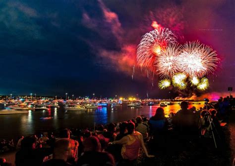 Top 5 Places To Watch The Celebration Of Light Fireworks