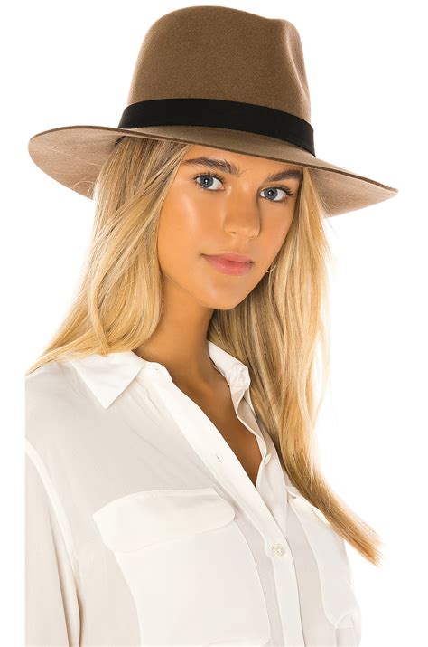 Janessa Leone Luca Hat In Camel Revolve