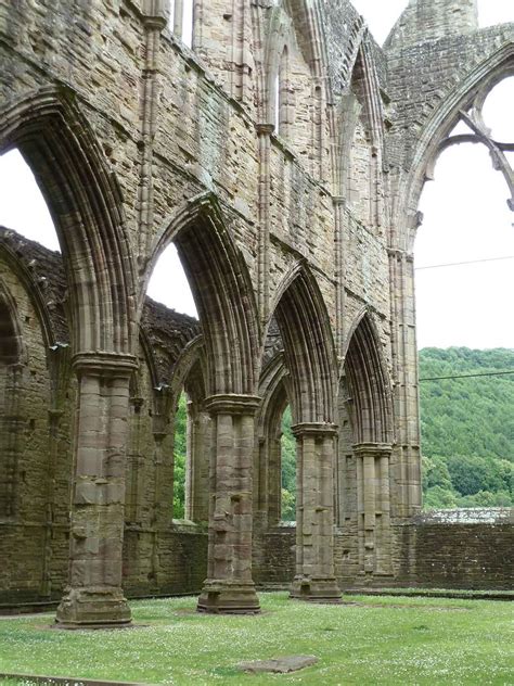 Tintern Abbey Ruins 13 Janice Staines Flickr