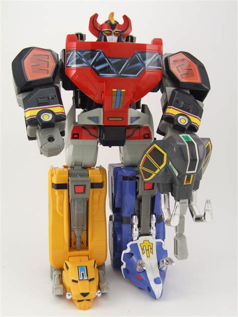 Watch the full video | create gif from this video. Mighty Morphin Power Rangers DX Dino Megazord | DX Dino ...
