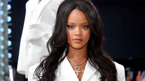 Rihanna Named Worlds Richest Female Musician The Irish Times