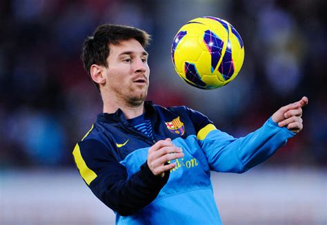 Leonel messi best skills in argentina team lio messi leo messi new record highlights 2018. Lionel Messi