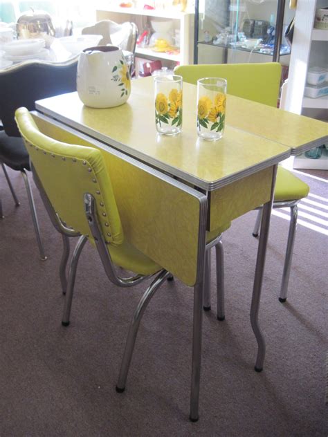 Yellow 1950s Cracked Ice Formica Table And Chairs Retro Kitchen