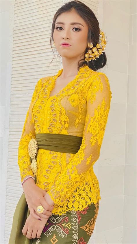 Pin Oleh Erniisa Di Myfav Kebaya Dress Gaun Sederhana Model Baju