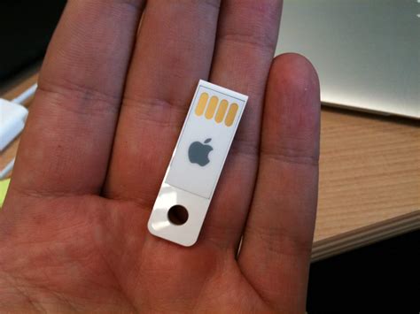 In addition to using mobimover, this article also provides other 2 methods of transferring photos from iphone to macbook air wirelessly, either with icloud or airdrop. Hack Your MacBook Air USB Software Restore Drive To ...