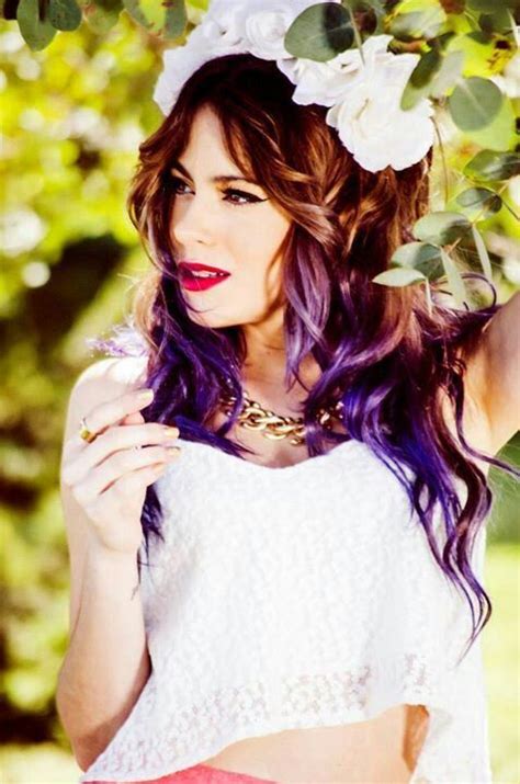 Pin di Melany Gonzalez su Violetta Celebrità Attrici Cantanti