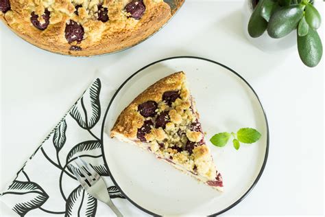 Es handelt sich lediglich um. Fruchtig, frisch & lecker: Kirsch-Kuchen für den Sommer