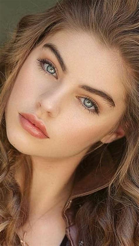 Pin By On Mujeres Con El Rostro Hermoso Beauty Girl