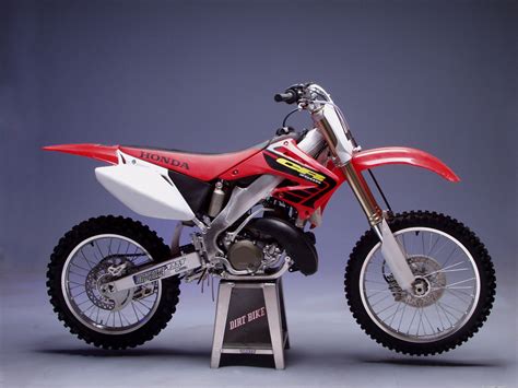 Dirt Bike Magazine Hondas Greatest Bike The Cr250r Two Stroke