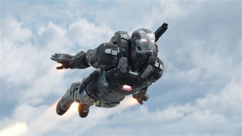 Why Marvel Recast Terrence Howard As War Machine Inside The Magic