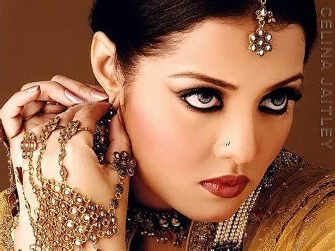 Celina Jaitley Attractive Face Look Wallpaper Sexy And Bold Celina