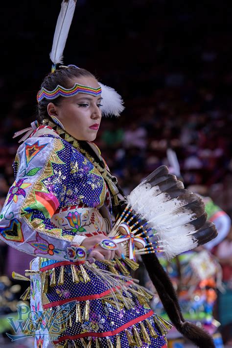 Jingle 2015 Gathering Of Nations Pow Wow Native American Dress