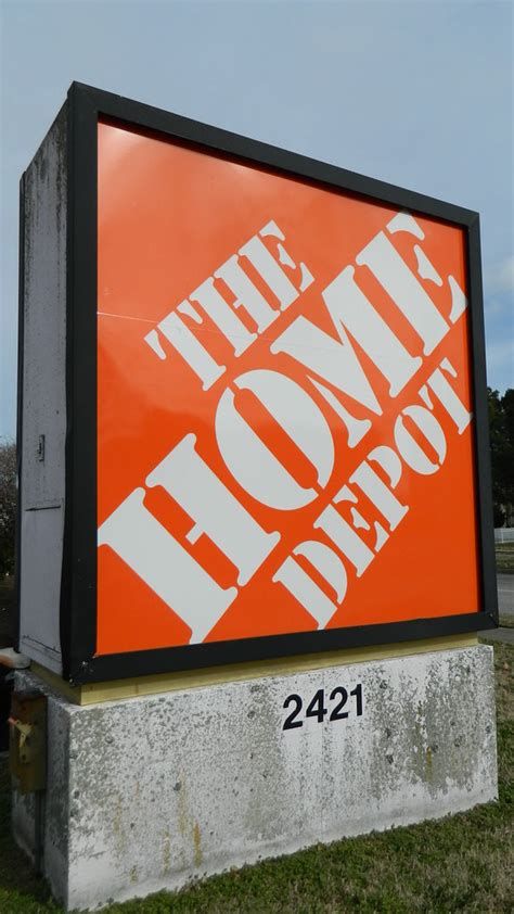 The Home Depot Sign The Home Depot 4622 109642 Square F Flickr