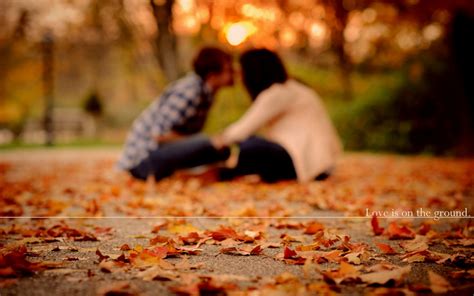 Mood Love Couple Boy And Girl Autumn Leaf Park Photo Hd Wallpaper