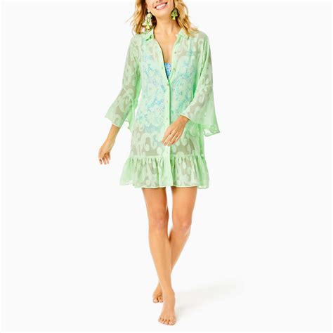 Lilly Pulitzer Dresses Shirts And More Are 30 Off Right Now