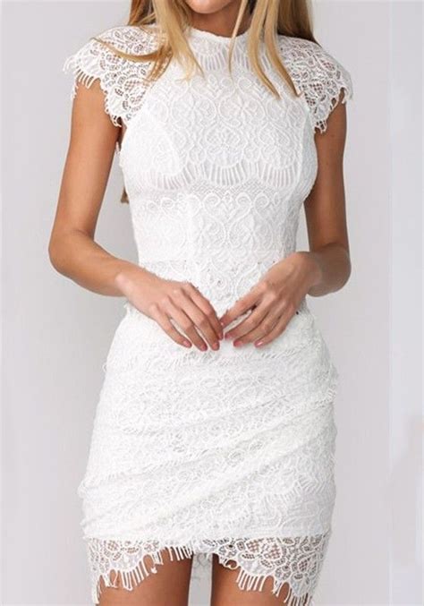 White Plain Wavy Edge Lace Dress Wedding Sleeve And Dress Lace