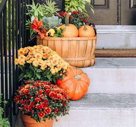 20 Best Outdoor Fall Decorations Ideas 2023 Girlwithdreams