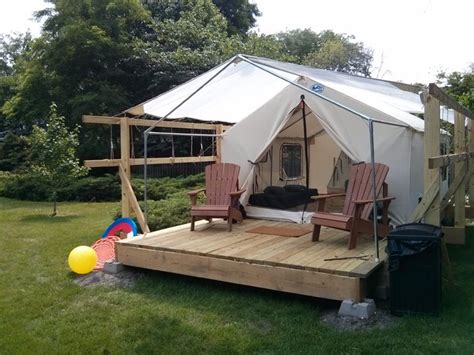 If you've got good trees in your backyard and diy skills, then this tree fort from hands on as we grow might be the perfect fit for you. Backyard Fort/Hideaway - Rustic - Kids - Chicago